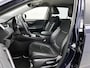 Toyota RAV4 2.5 Hybrid AWD Style | Navigatie via Apple Carplay | Elektrische achterklep | half lederen bekleding  |