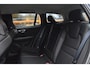 Volvo V60 B3 Buisness Pro+ | Adaptive Cruise | Stoel + Stuur Verwarming | Leer | BLIS |