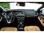Volvo V40 Cross Country 1.5 T3 Polar+ Luxury | Pano-dak | Trekhaak | NL-Auto |