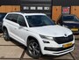 Skoda Kodiaq 1.5 TSI Sportline Business, adapt. Cruise, Pano, Trekhaak, Automaat, Carplay, Sfeerverlichting, digitaal dashboard.