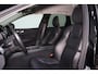 Volvo XC60 T5 AWD Inscription - IntelliSafe Surround - Parkeercamera achter - Verwarmde voorstoelen - Parkeersensoren voor & achter - Cruise control - Extra getint glas - Elektr. inklapbare trekhaak - 18' LMV