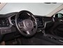 Volvo XC60 T5 AWD Inscription - IntelliSafe Surround - Parkeercamera achter - Verwarmde voorstoelen - Parkeersensoren voor & achter - Cruise control - Extra getint glas - Elektr. inklapbare trekhaak - 18' LMV