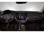 Volvo XC60 T5 AWD Inscription - IntelliSafe Surround - Parkeercamera achter - Verwarmde voorstoelen - Parkeersensoren voor & achter - Cruise control - Extra getint glas - Elektr. inklapbare trekhaak - 18' LMV