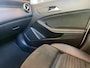 Mercedes-Benz A-klasse 180 Business Solution AMG,Automaat,Panoramadak,Navigatie,Achteruitrijcamera,Climate&Cruiscontrol,Spraakbediening,Trekhaak,Sport Interieur,Leder/Stof Bekleding,18 Inch Lmv