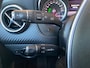 Mercedes-Benz A-klasse 180 Business Solution AMG,Automaat,Panoramadak,Navigatie,Achteruitrijcamera,Climate&Cruiscontrol,Spraakbediening,Trekhaak,Sport Interieur,Leder/Stof Bekleding,18 Inch Lmv