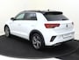 Volkswagen T-Roc 1.5 TSI R-Line | Trekhaak | Parkeerassistent | Achteruitrijcamera | Adaptieve cruise control | Digital cockpit pro | Stoelverwarming | CarPlay | Navigatie |