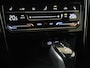 Volkswagen T-Roc 1.5 TSI R-Line | Trekhaak | Parkeerassistent | Achteruitrijcamera | Adaptieve cruise control | Digital cockpit pro | Stoelverwarming | CarPlay | Navigatie |