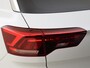 Volkswagen T-Roc 1.5 TSI R-Line | Trekhaak | Parkeerassistent | Achteruitrijcamera | Adaptieve cruise control | Digital cockpit pro | Stoelverwarming | CarPlay | Navigatie |