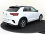 Volkswagen T-Roc 1.5 TSI R-Line | Trekhaak | Parkeerassistent | Achteruitrijcamera | Adaptieve cruise control | Digital cockpit pro | Stoelverwarming | CarPlay | Navigatie |