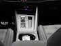 Volkswagen Golf 1.4 eHybrid GTE | Automaat | Apple CarPlay/ Android Auto | Panoramdak | Trekhaak |  Camera | Parkeersensoren | Head-up Display | Sfeerverlichting |  Cruise Control Adaptief Met Stop&Go & Stuurhulp  | Stoel/ Stuur Verwarming |
