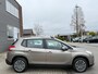 Peugeot 2008 1.2 PureTech Active! Clima! Cruise! Navi! Pano!