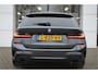 BMW 3-Serie Touring 318i M Pakket Laser licht! | Leer | Carplay | Stoelverw | Camera | Zeer Mooi en verzorgd exemplaar!