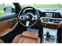 BMW 3-Serie Touring 318i M Pakket Laser licht! | Leer | Carplay | Stoelverw | Camera | Zeer Mooi en verzorgd exemplaar!