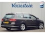 Volkswagen Passat Variant 1.8 TSI Highline / NL-Auto / Side-Assist / 7 Zitpl. / Navi / Cruise / Trekhaak / Stoelverw.