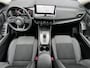 Nissan Qashqai 1.3 MHEV Xtronic N-Connecta / Fabrieksgarantie tot 04-2028 / Nieuw Model / Facelift / Cold Pack / HUD / Trekgewicht 1800 kg / Stuur-, Stoel en Voorruit verwarming / Elektrische achterklep / Rondomzicht camera / Adaptief CC / Apple Carplay Android Auto /