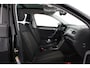 Volkswagen T-Roc 1.0 TSI Style Panorama.schuif/Camera/Adapt.cruise/18 inch...