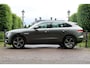 Jaguar F-Pace 2.0 Portfolio AWD 30T 300PK | NL-AUTO! | PANODAK | LEDER | STOELVERWARMING | CAMERA | EL. ACHTERKLEP | STUURVERWARMING | LIJNDETECTIE | VOORRUITVERWARMING |