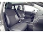 Toyota Auris Touring Sports 1.8 Hybrid Executive / Panodak / Trekhaak / Camera / Stoelverw. / Climate / Cruise