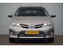 Toyota Auris Touring Sports 1.8 Hybrid Executive / Panodak / Trekhaak / Camera / Stoelverw. / Climate / Cruise