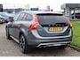 Volvo V60 Cross Country T5 245PK Automaat Summum | Trekhaak | H&K | Camera | BLIS | Panodak | ACC | 19"LMV