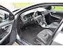 Volvo V60 Cross Country T5 245PK Automaat Summum | Trekhaak | H&K | Camera | BLIS | Panodak | ACC | 19"LMV
