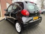 Toyota Aygo 1.0-12V NIEUWE APK / RIJDT GOED / RIJKLAAR / ALL SEASON BANDEN