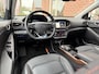 Hyundai Ioniq Premium EV SOH 100% / SCHUIF.KANTELDAK / CAMERA / ELEK.STOEL+MEM