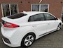Hyundai Ioniq Premium EV SOH 100% / SCHUIF.KANTELDAK / CAMERA / ELEK.STOEL+MEM