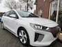 Hyundai Ioniq Premium EV SOH 100% / SCHUIF.KANTELDAK / CAMERA / ELEK.STOEL+MEM