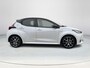 Toyota Yaris 1.5 Hybrid Executive | Navigatie | Dode hoek waarschuwing | Head up display | 17 inch LM-velgen |