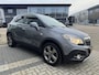 Opel Mokka 1.6 116PK COSMO : NAVI/P-CAM/2xPDC/CLIMA/MEDIA/ TREKH./BTA/STOELVERW/LMV/2 EIG./NL AUTO/KM=NAP