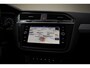 Volkswagen Tiguan 1.5 TSI ACT Comfortline Business Aut. [ Panorama Adapt.cruise Stoelverwarming ]