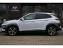 Hyundai Kona 1.0T Premium | Achteruitrijcamera | Cruise control | Keyless entry