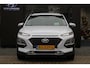 Hyundai Kona 1.0T Premium | Achteruitrijcamera | Cruise control | Keyless entry