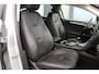Ford Mondeo 2.0-180pk TDCi Titanium. Erg goed onderhouden en nette wagen, afkomstig van de eerste eigenaar. Lederen int. v.v. elektr. verstelb. verwarmbare stoelen + koelfunctie, navigatie, telefoonvoorb., LM wielen, metallic lak, elektr. achterklep, elektr. trekhaak etc.