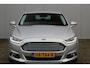 Ford Mondeo 2.0-180pk TDCi Titanium. Erg goed onderhouden en nette wagen, afkomstig van de eerste eigenaar. Lederen int. v.v. elektr. verstelb. verwarmbare stoelen + koelfunctie, navigatie, telefoonvoorb., LM wielen, metallic lak, elektr. achterklep, elektr. trekhaak etc.
