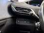 Peugeot 3008 1.2 PureTech GT Line (APPLE CARPLAY, GROOT NAVI, 360 CAMERA, LEDER, KEYLESS, SPORTSTOELEN, LED KOPLAMPEN, GETINT GLAS, ZWART HEMEL, NIEUWSTAAT)