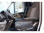 Volkswagen Crafter 35 2.0 TDI 140pk AUT L4 EL Highline EURO VI RWD | Trekhaak | Navigatie | Camera