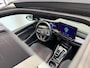 Volkswagen Golf 2.0 TSI GTI Clubsport / Akrapovic / Pano / Head-up