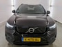 Volvo XC40 Recharge P8 78kWh 408pk AWD R-Design | SOH 93,77%| Trekhaak | Lounge | Panoramadak | Power seats | H&K Audio | CarPlay