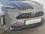 Toyota Yaris Cross 1.5 Hybrid 130 TeamPlayer Automaat Dynamic / tot 10 jaar Garantie / Winter Pakket / Safety Pakket / Adaptief CC / Stuur-, Stoel en voorruitverwarming / Draadloze telefoon lader / Apple Carplay Android Auto / Achteruitrijcamera /