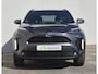 Toyota Yaris Cross 1.5 Hybrid 130 TeamPlayer Automaat Dynamic / tot 10 jaar Garantie / Winter Pakket / Safety Pakket / Adaptief CC / Stuur-, Stoel en voorruitverwarming / Draadloze telefoon lader / Apple Carplay Android Auto / Achteruitrijcamera /