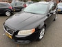 Volvo V70 2.4 D5 Apk 2/4/26,Airco,Cruise,Navi,Leder