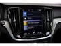 Volvo V60 2.0 T6 Recharge AWD Inscription | Panoramadak | 360 camera | Stoel- en stuurverwarming | Standkachel | Adaptive cruise control | Navigatie | Apple Carplay / Android Auto | Dode hoek detectie BLIS |