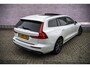 Volvo V60 2.0 T6 Recharge AWD Inscription | Panoramadak | 360 camera | Stoel- en stuurverwarming | Standkachel | Adaptive cruise control | Navigatie | Apple Carplay / Android Auto | Dode hoek detectie BLIS |