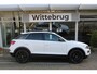 Volkswagen T-Roc 1.5 TSI 150pk Sport Black Style DSG AUTOMAAT / Panorama dak / Navigatie / LM 18 inch / Camera / Parkeersensoren / Elektr klep