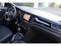 Volkswagen T-Roc 1.5 TSI 150pk Sport Black Style DSG AUTOMAAT / Panorama dak / Navigatie / LM 18 inch / Camera / Parkeersensoren / Elektr klep