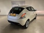 Lancia Ypsilon 1.2 Platinum CLIMATE CONTROLE / LICHT METALEN VELGEN / LEDEREN BEKLEDING / PARKEERSENSOREN