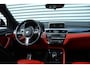 BMW X2 sDrive20i 192pk High Executive AUTOMAAT NL-Auto NAP 1e Eigenaar Panoramadak Clima Cruise Navi HUD El. Klep Trekhaak 1800kg
