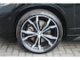 BMW X2 sDrive20i 192pk High Executive AUTOMAAT NL-Auto NAP 1e Eigenaar Panoramadak Clima Cruise Navi HUD El. Klep Trekhaak 1800kg